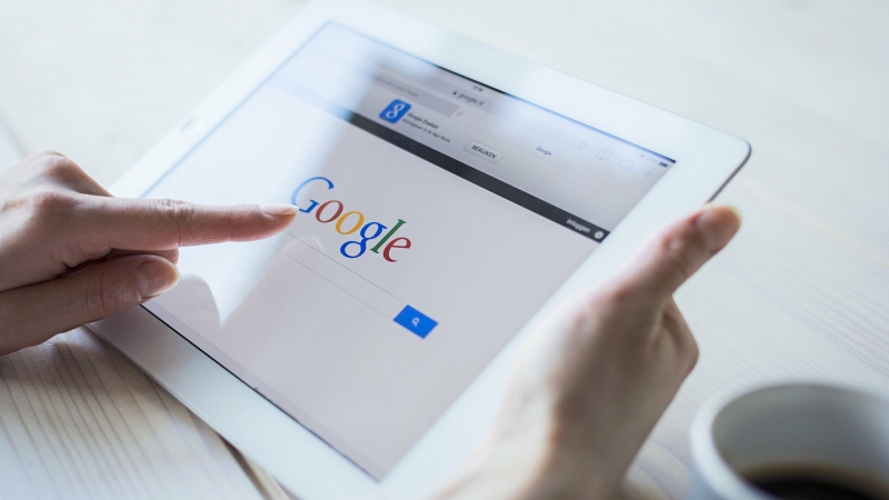 Защищающий США поисковик Google вызвал возмущение в Сети