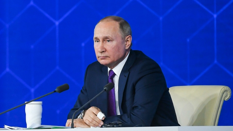 Путин предложил членам Совбеза обсудить защиту персональных данных