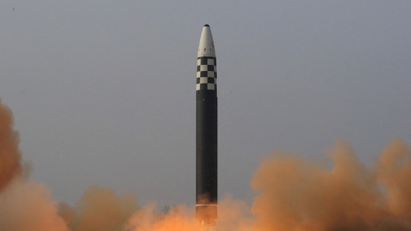 Китай запустил модифицированную ракету-носитель "Чанчжэн-6"