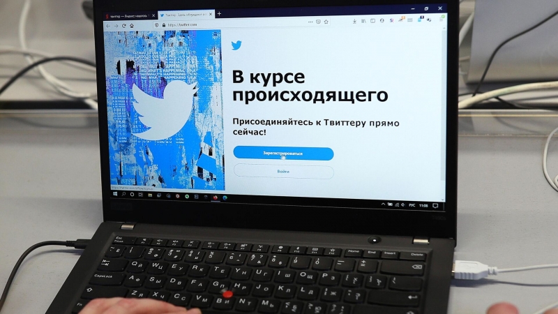 NYT: в погоне за прибылью соцсети сделали из Украины мем
