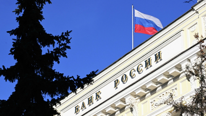 СМИ: подсанкционные российские банки не смогут выпускать карты UnionPay