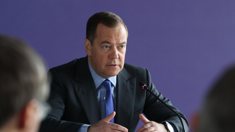 Медведев рассказал про возможности России восполнить потери из-за санкций