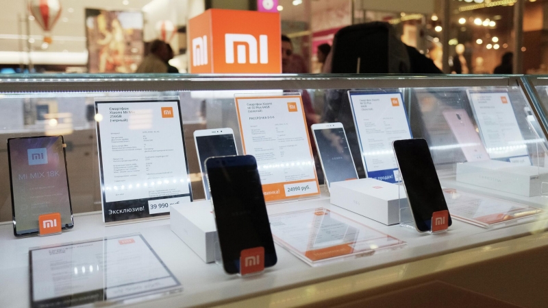 Xiaomi создаст смартфон-раскладушку с гибким экраном