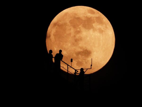 Исчезновение кровавой Луны: ночь полного затмения