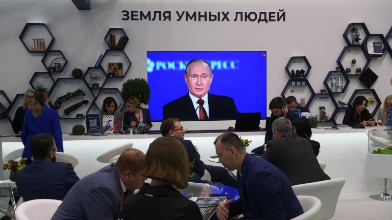 Путин оценил возможность сопереживания у искусственного интеллекта