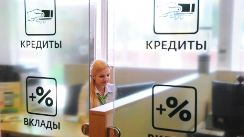 Медведев рассказал, что отключение от SWIFT не повлияло на работу банков