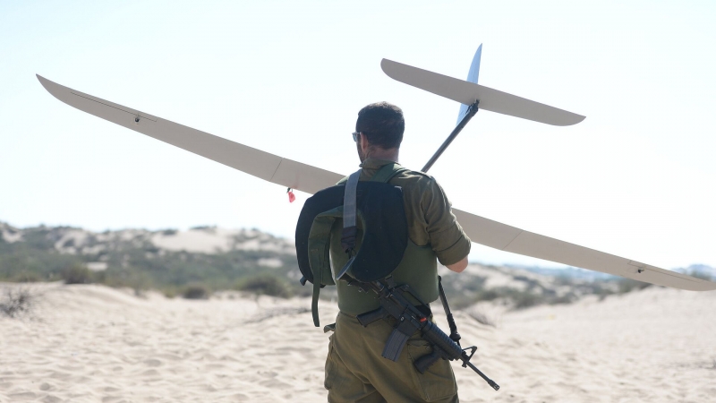 Чехия проведет переговоры с Израилем о покупке трех боевых дронов