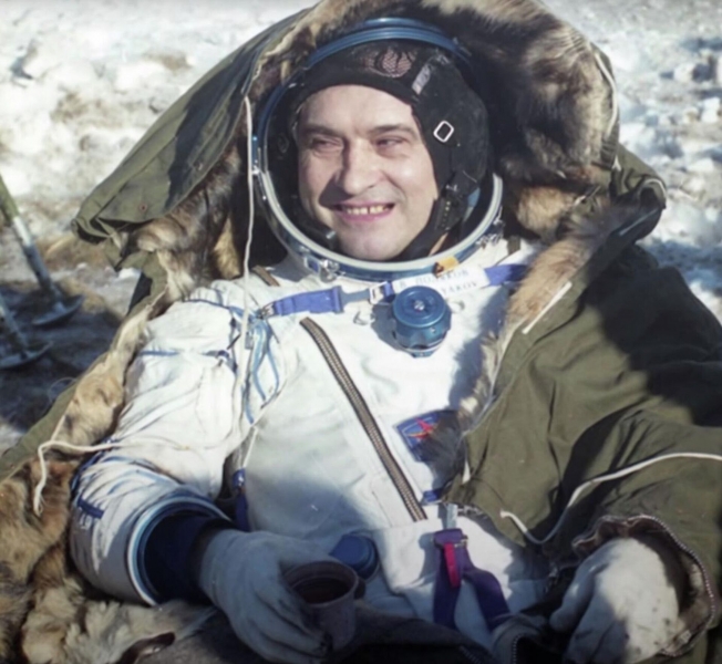 Умер советский космонавт Валерий Поляков