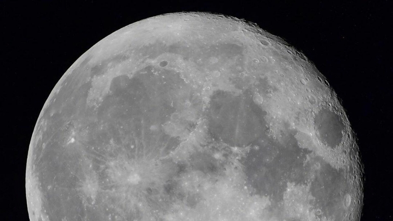 В НАСА перенесли запуск беспилотной миссии на Луну на 14 ноября