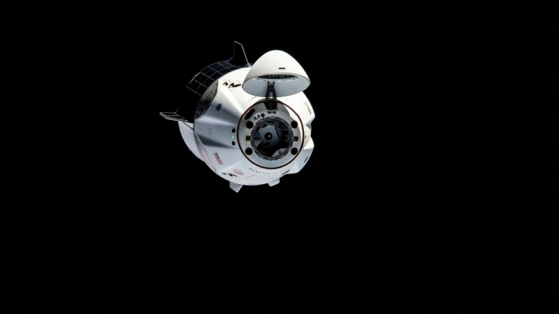 Космический корабль Crew Dragon отстыковался от МКС