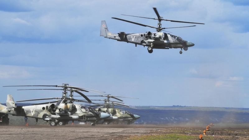 Российские военные вертолеты вызвали интерес на авиасалоне Airshow China