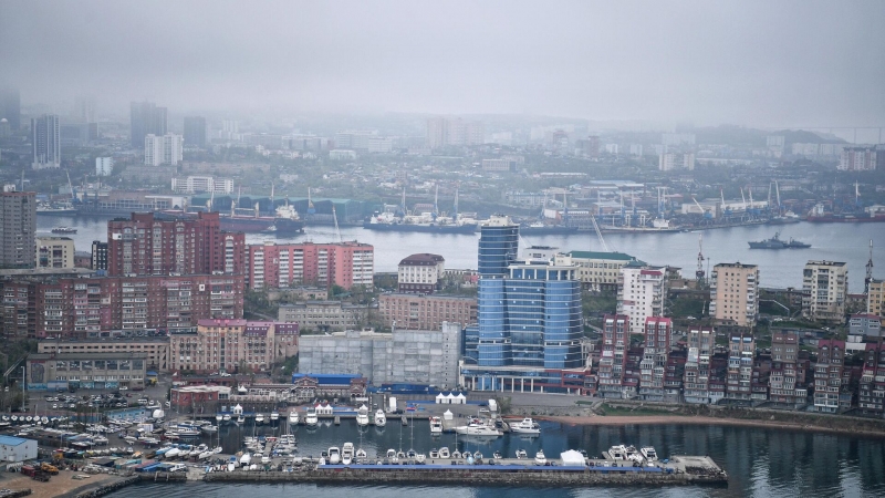 Россия заинтересована в импорте одежды и обуви из КНДР, сообщило посольство