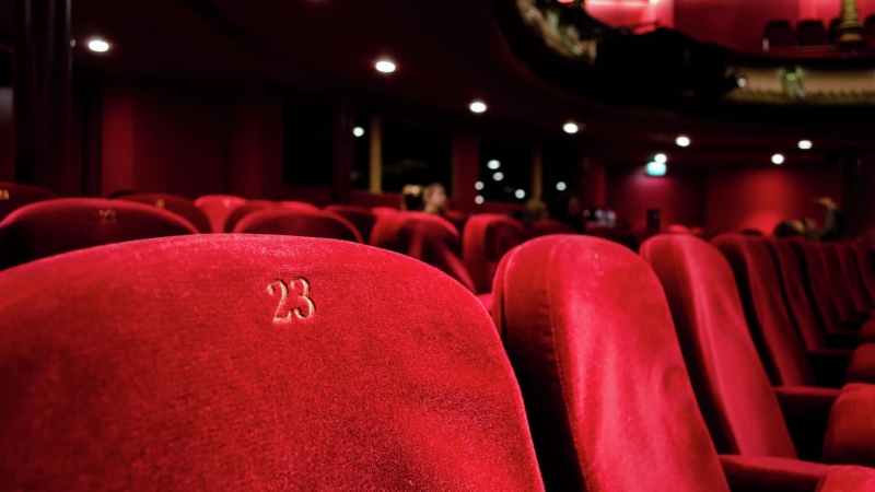Слепые смогут "посмотреть" фильмы в кинотеатрах Москвы