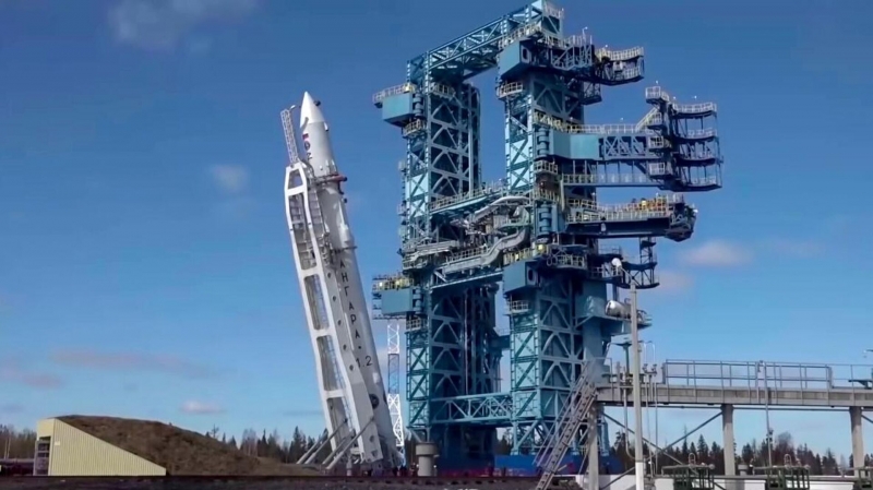 "Роскосмос" испытывает системы транспортировки ракет "Ангара" на Восточный