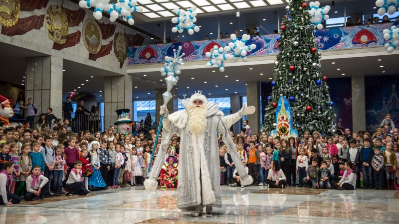В России рассчитали время прибытия Деда Мороза во все регионы страны