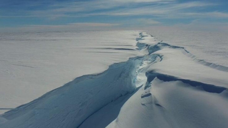 Ученые рассказали, что будет с айсбергом, отколовшимся от Антарктиды