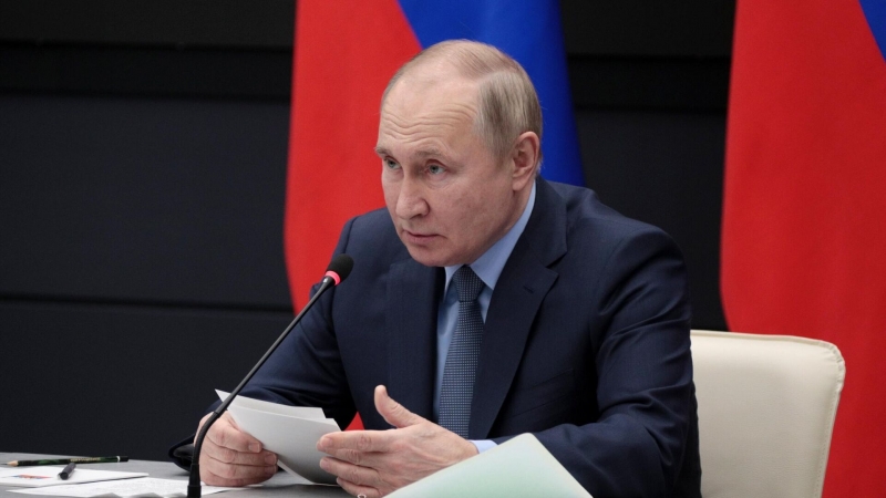 Путин поручил улучшить условия для экспорта продукции, созданной с ИИ