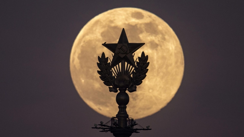 Российские ученые предложили гибридную энергоустановку для базы на Луне