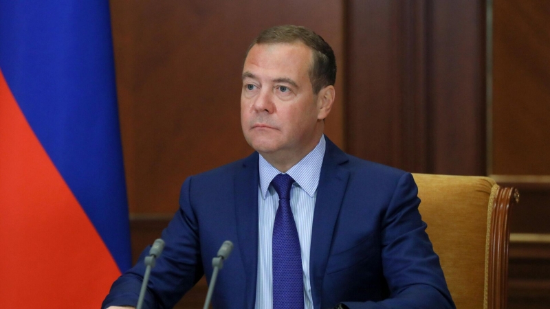 Медведев обсудил реализацию инициатив в научно-технической сфере