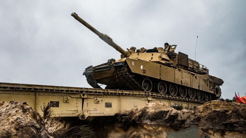 Зарубежные эксперты назвали недостатки танков Abrams