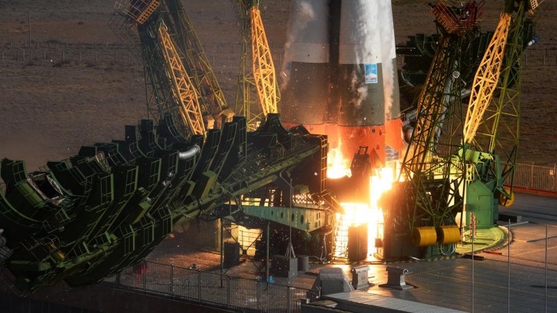 Новая российская сверхтяжелая ракета будет многоразовой, заявил Борисов