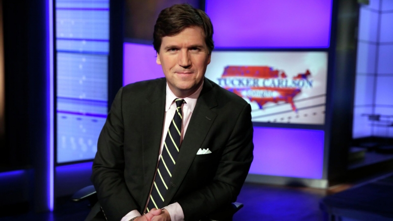 СМИ: Такер Карлсон собирается объявить войну Fox News