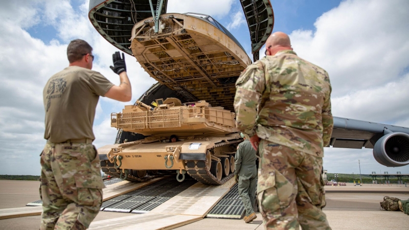 США снимут с передаваемых Украине танков секретное оборудование, пишут СМИ