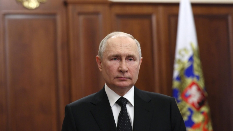 Путин нарисовал лицо на интерактивном экране NexTouch