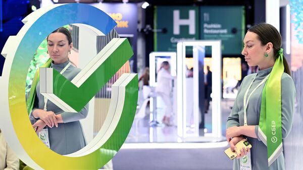 Минпромторг рекомендовал промпредприятиям запретить iPhone в рабочих чатах