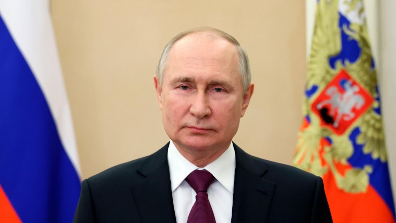 Путин обратился с приветствием к участникам молодежного форума "Дигория"