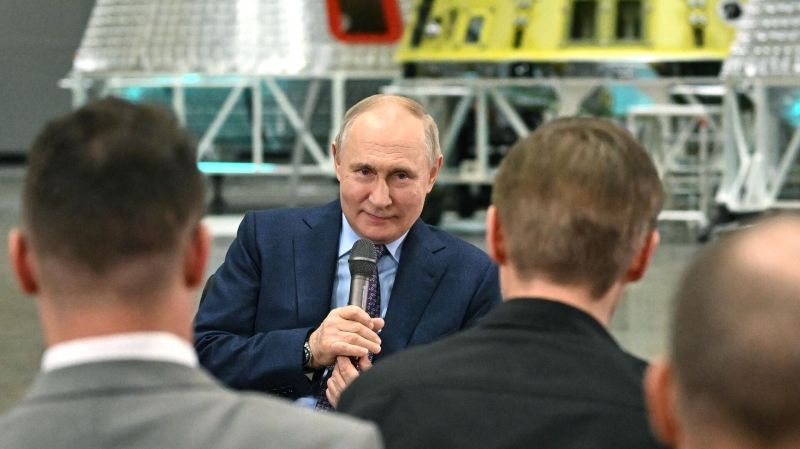 Путин сообщил о развитии зон, где работают специалисты космической отрасли