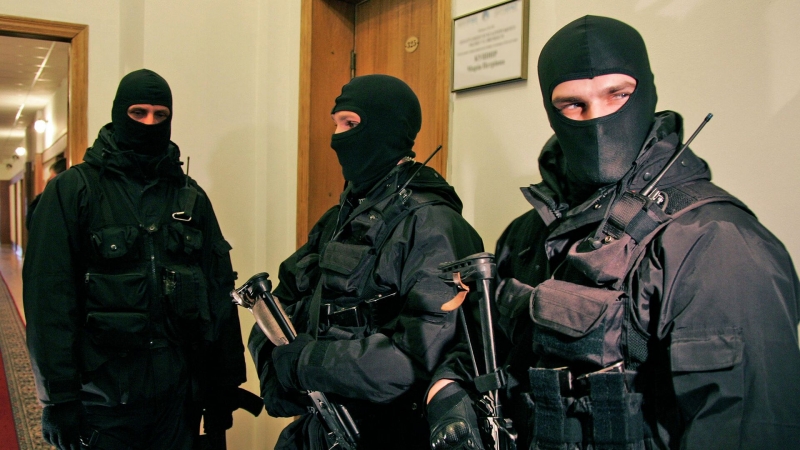 В МВД рассказали, как спецслужбы Украины вербуют россиян 
