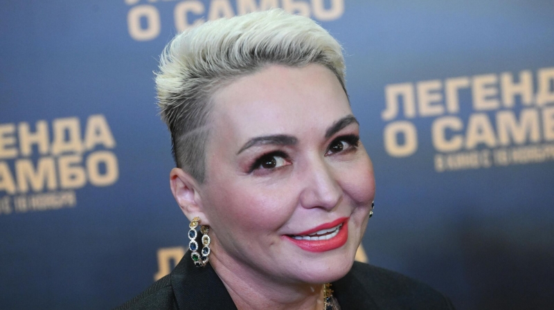 Катя Лель подала в суд на ведущего Кушанашвили, высмеявшего ее на Youtube