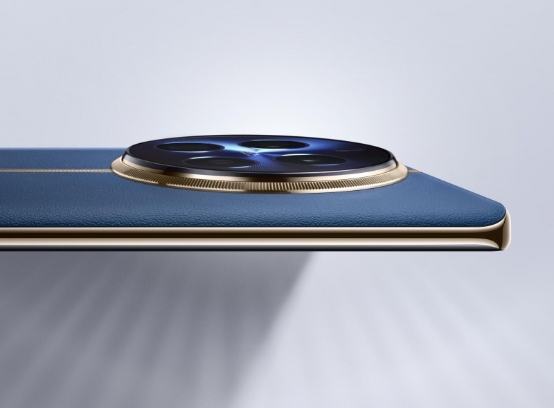 Новая серия смартфонов realme 12 Pro поступила в продажу в М.Видео