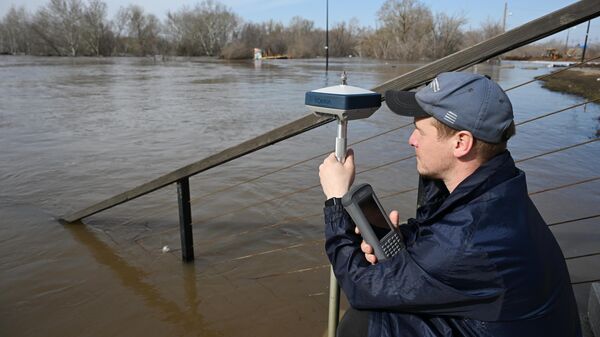 Появились кадры последствий наводнения в Оренбургской области со спутника