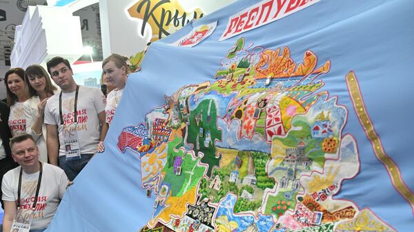 На выставке "Россия" в День Космонавтики создали четыре семьи