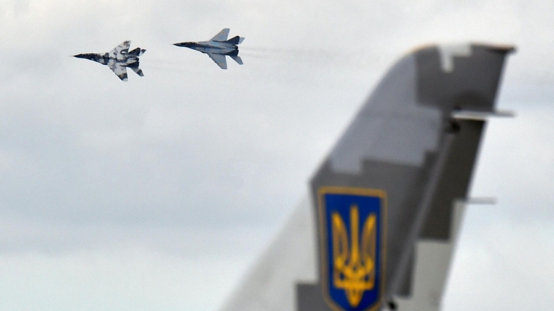 Казахстан опроверг информацию о торговле списанными военными самолетами