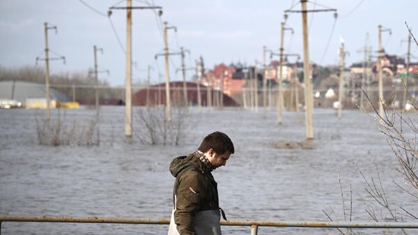 Появились кадры последствий наводнения в Оренбургской области со спутника