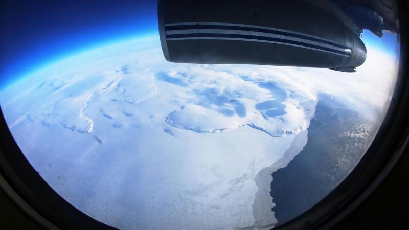 Россия первой в мире создала космическую систему наблюдения за Арктикой