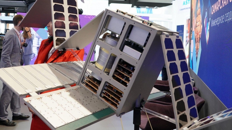 В России начались испытания прототипа первого наноспутника "Аист-СТ"