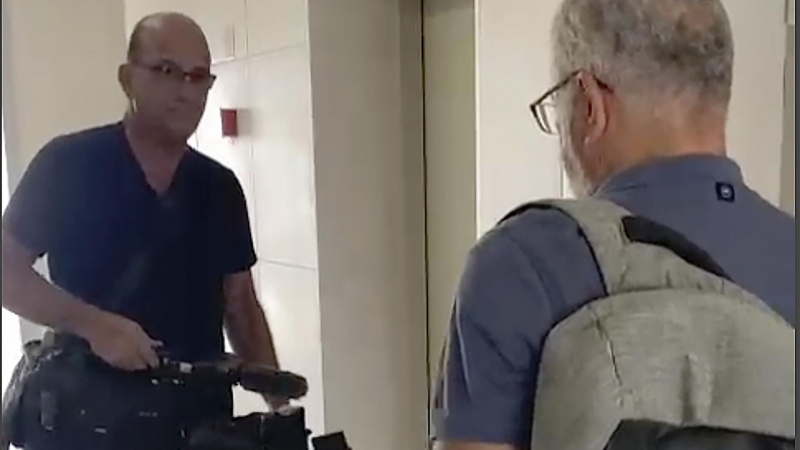 Министр связи Израиля распорядился вернуть AP изъятое оборудование