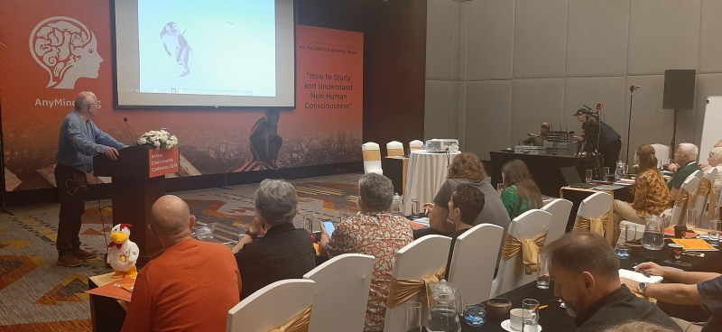 Нейропсихолог Хамфри: о сознании животных, человека и ИИ