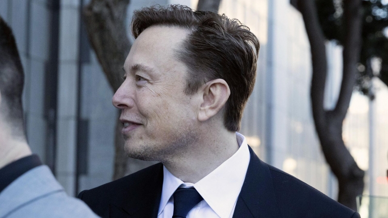 Человек с мозговым имплантом Neuralink рассказал, как он работает