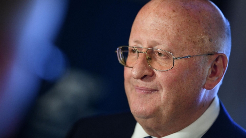 Гинцбург назвал сроки начала клинических исследований вакцины от рака