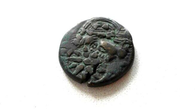 По следам "черного копателя". Найден наконечник пояса I-II веков нашей эры