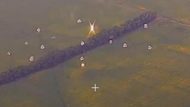 Российские танкисты уничтожают ВСУ в приграничье Курской области