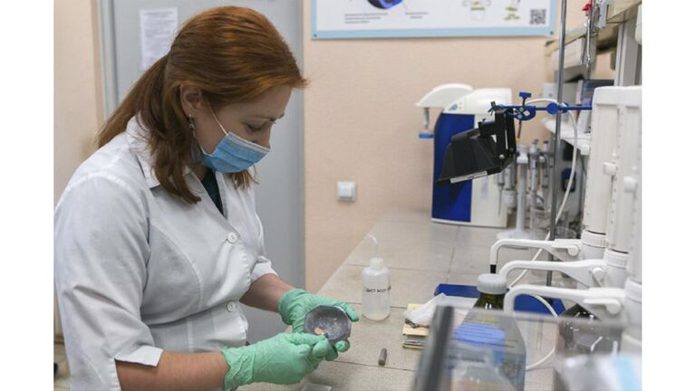 Ученые создали умные светочувствительные "молекулярные губки"