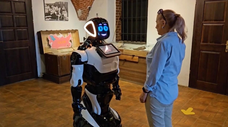 Российский робот побил мировой рекорд по сборке кубика Рубика