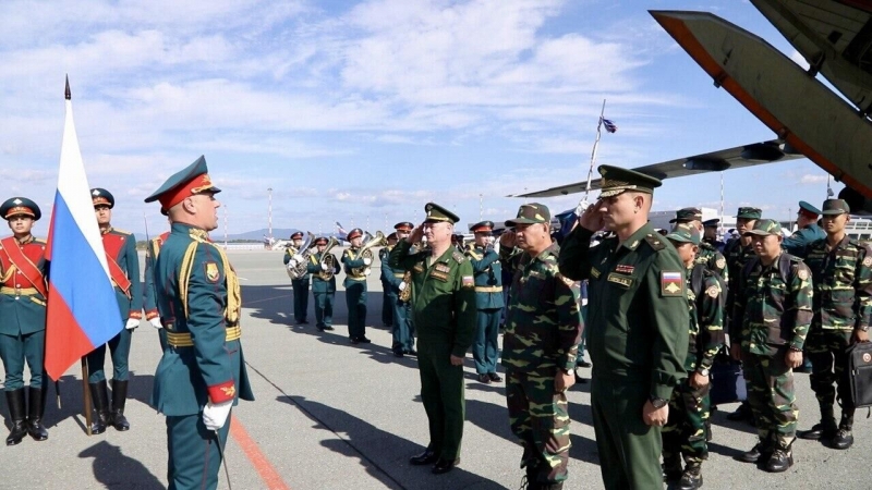 Российские и лаосские военные провели подготовку к учениям "Ларос-2024"