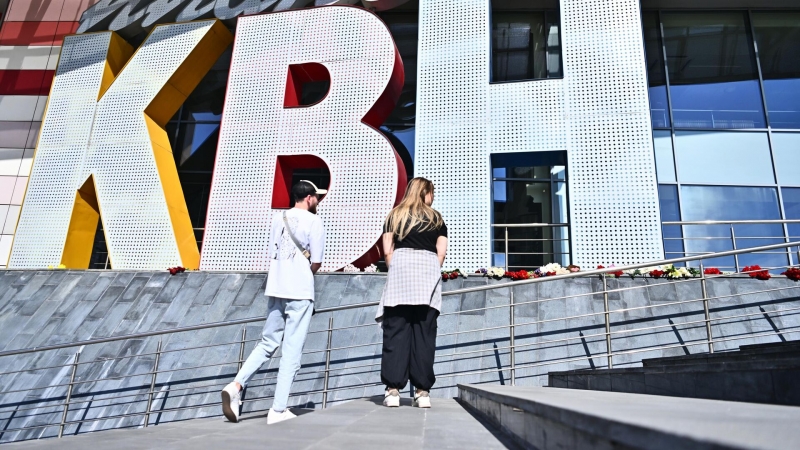 Прощание с Масляковым пройдет 11 сентября в "Планете КВН"